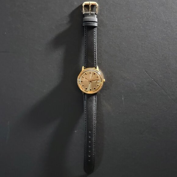 Vintage Timex Marlin Mechanical Gold-Tone Day-Date Watch – Serviced, New Strap, - Picture 6 of 6